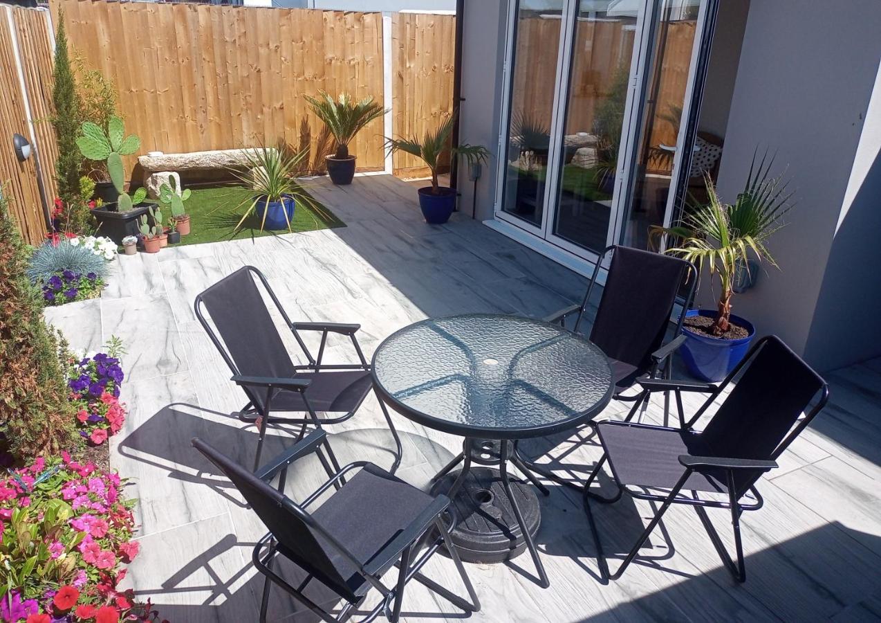 Sam'S Retreat Villa Hayle Exteriör bild